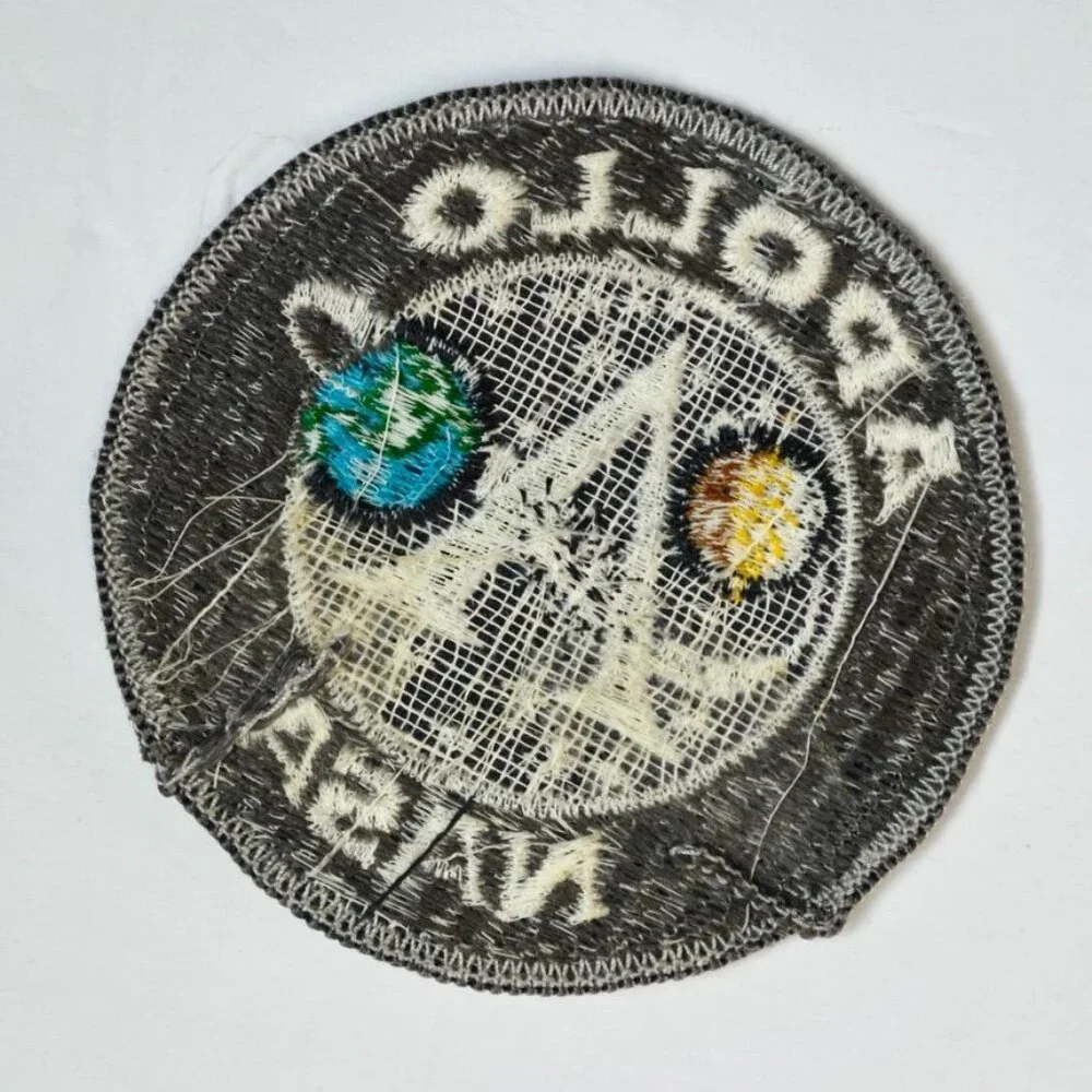 Apollo NASA Vintage Gray Round Patch Unused 3" Moon Earth - Picture 2 of 2